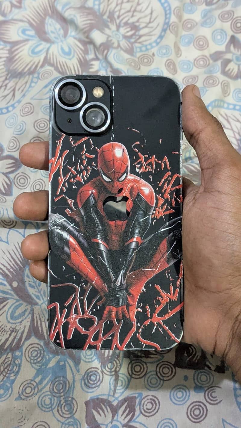 IPhone 13 7
