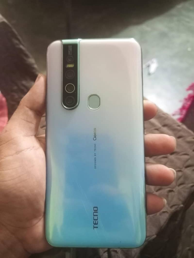 Tecno CAMON 15 Pro 0