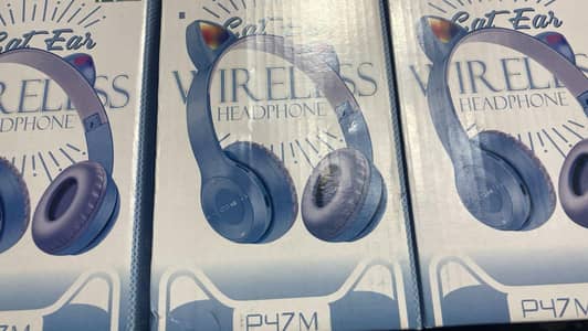headphones 