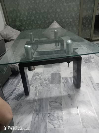 Centre table