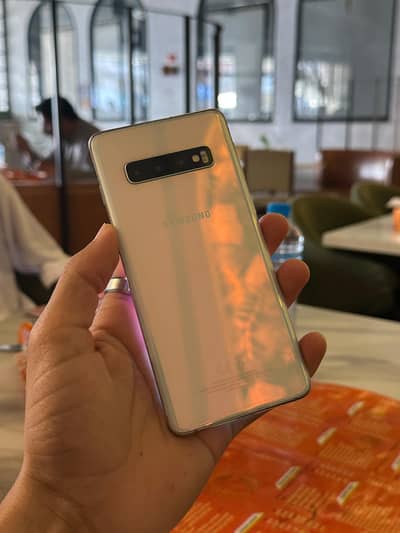 Samsung Mobile S10