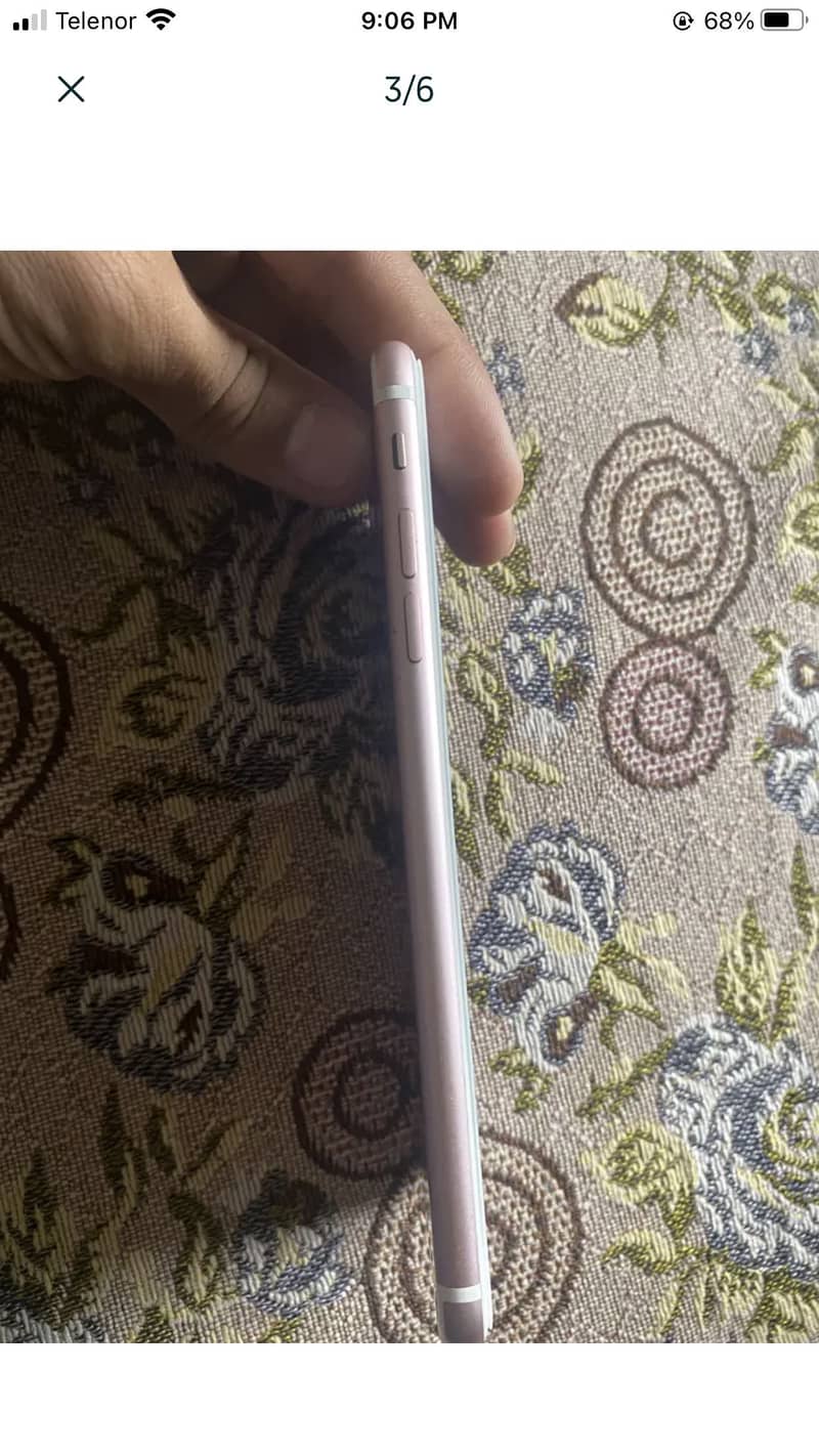Apple iPhone 7 Plus 3