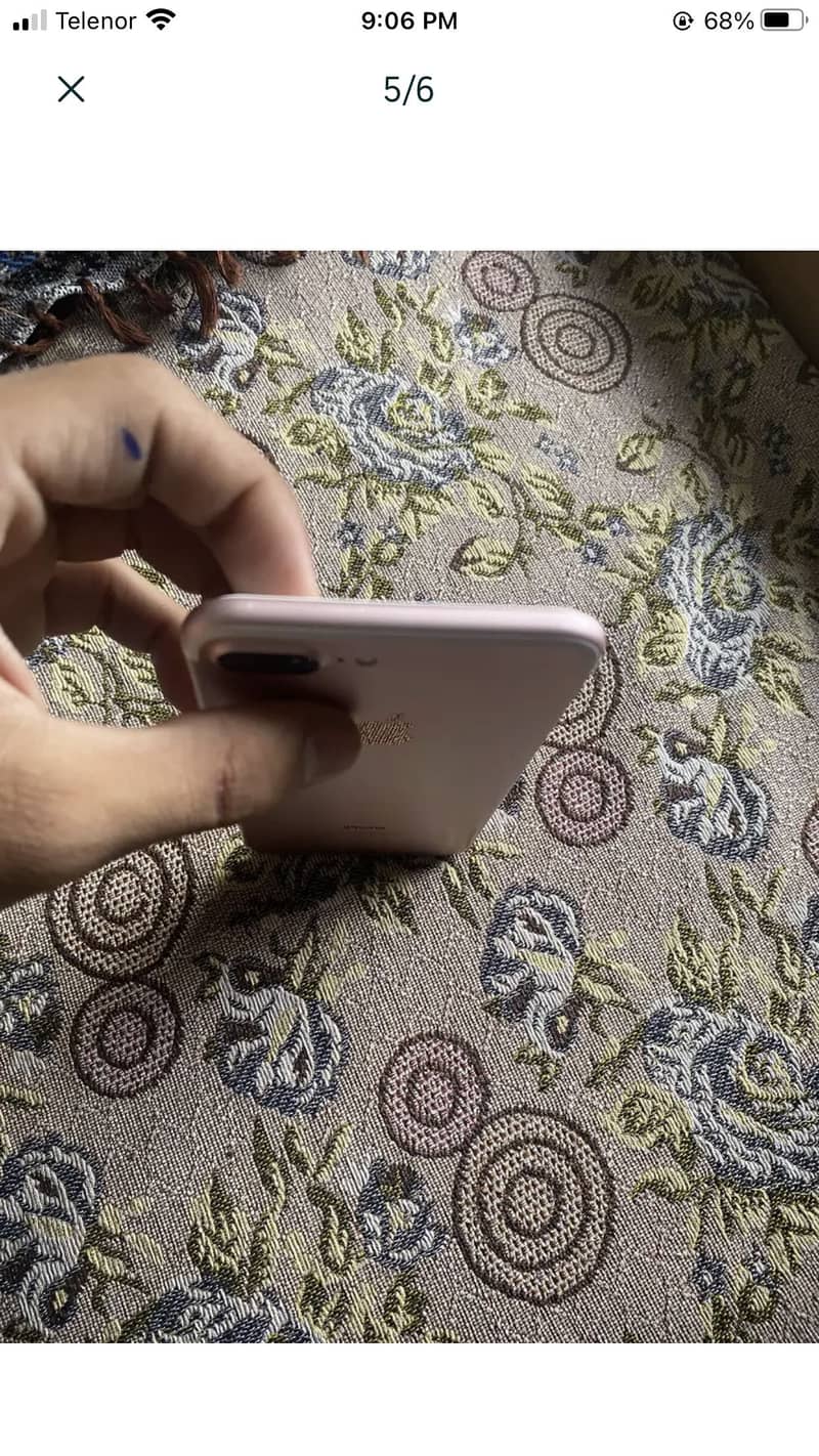Apple iPhone 7 Plus 4