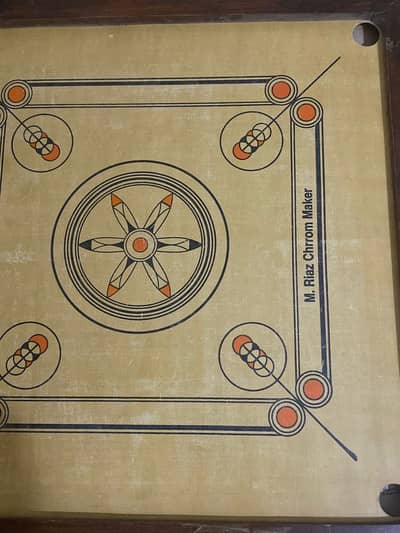 carrom board for urgent sell