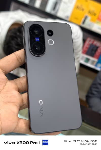 Vivo X200 Fe