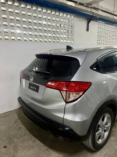 Honda HR-V/Vezel X 2016