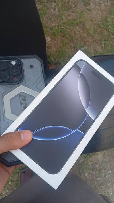 Apple iPhone 16 Pro Max