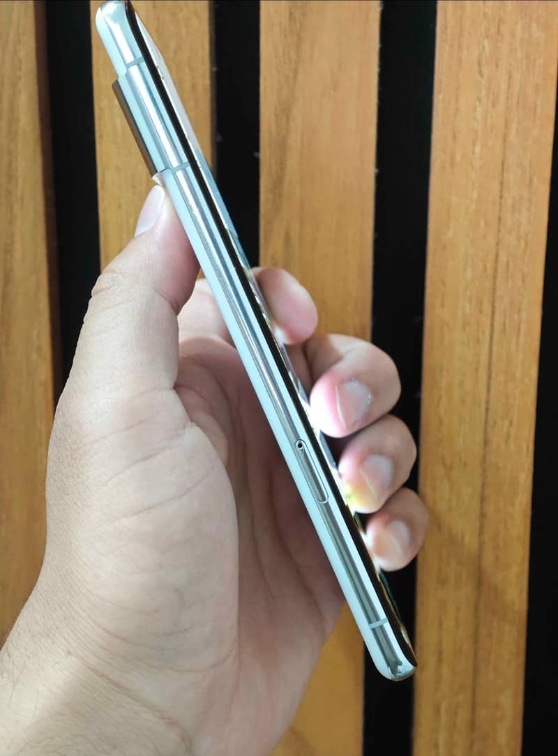Google Pixel 7 Pro 2