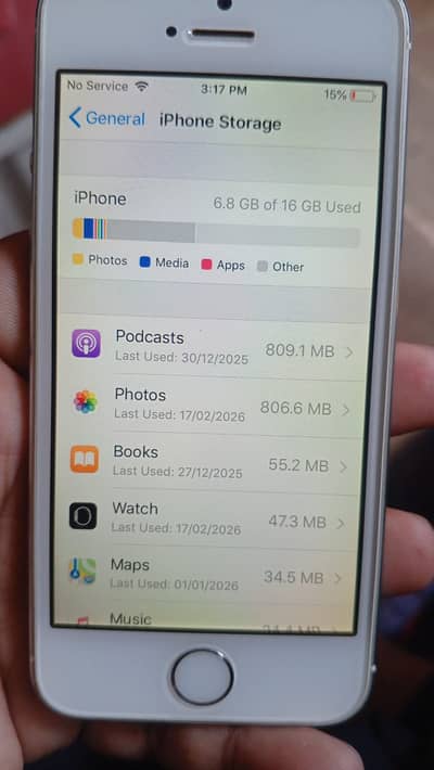 Apple iPhone 5s Available 10/10 Condition