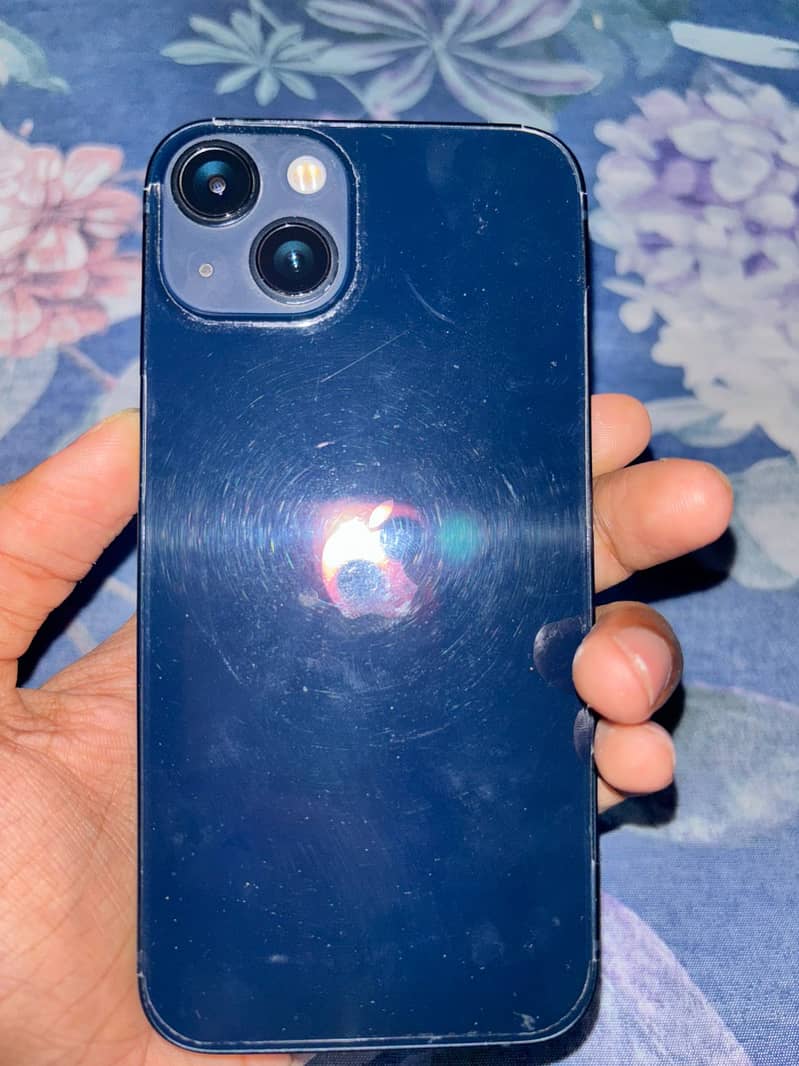Apple iPhone 13 1