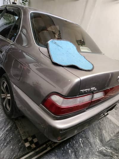 Toyota Corolla XE 2000