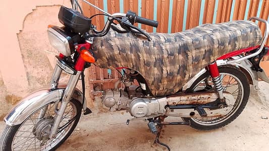 UNIQUE 70cc .  .  2024 one hand use jeniun  .  03703674100