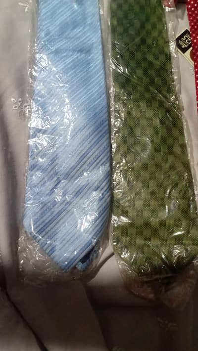tie clothes