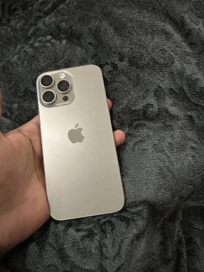 Apple iPhone 15 Pro Max