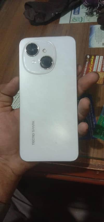 Tecno Spark Go 1