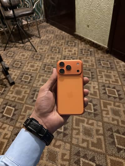 Iphone 17 pro fu orange