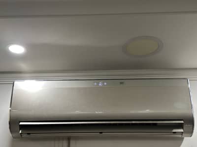 Gree 1.5 ton inverter