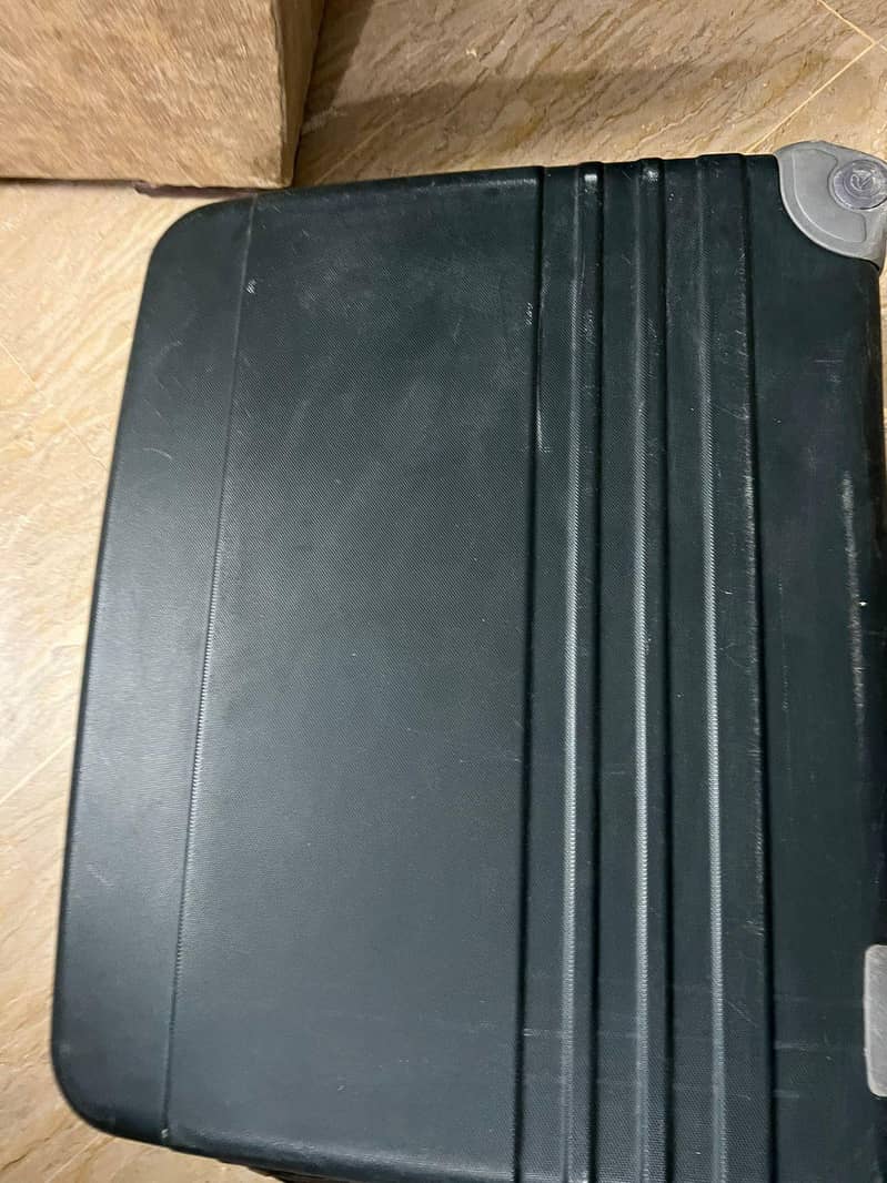 suit case 7