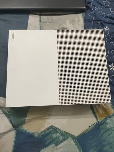 Xbox one s excellent condition