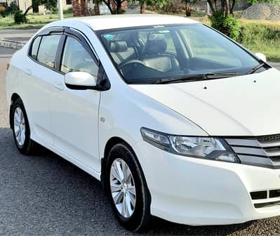 Antique Honda City 1.3 I-VTEC 2012 Model 1st owner.  brand new car