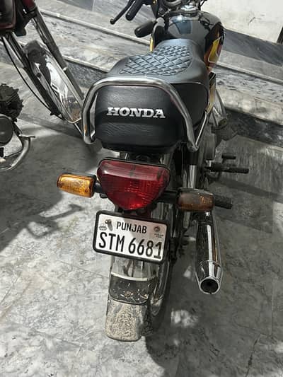 Honda cd70 2012 model