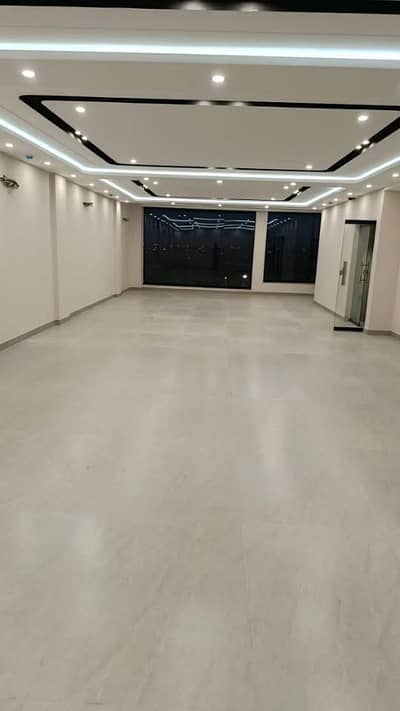 1000 Sq. Ft. Commercial Shop For Rent In F-11 Markaz Islamabad Prime Business Location
