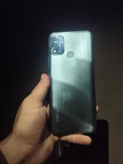 Infinix Hot 11 Play