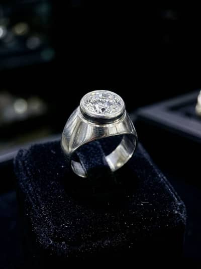 Diamond ring