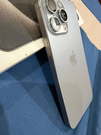 Apple iPhone 15 Pro Max