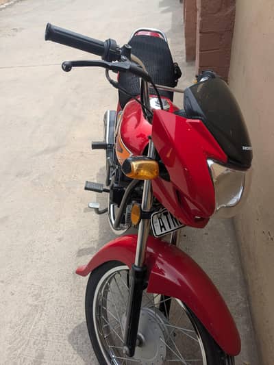 Honda pridor 9/10 condition all genuine
