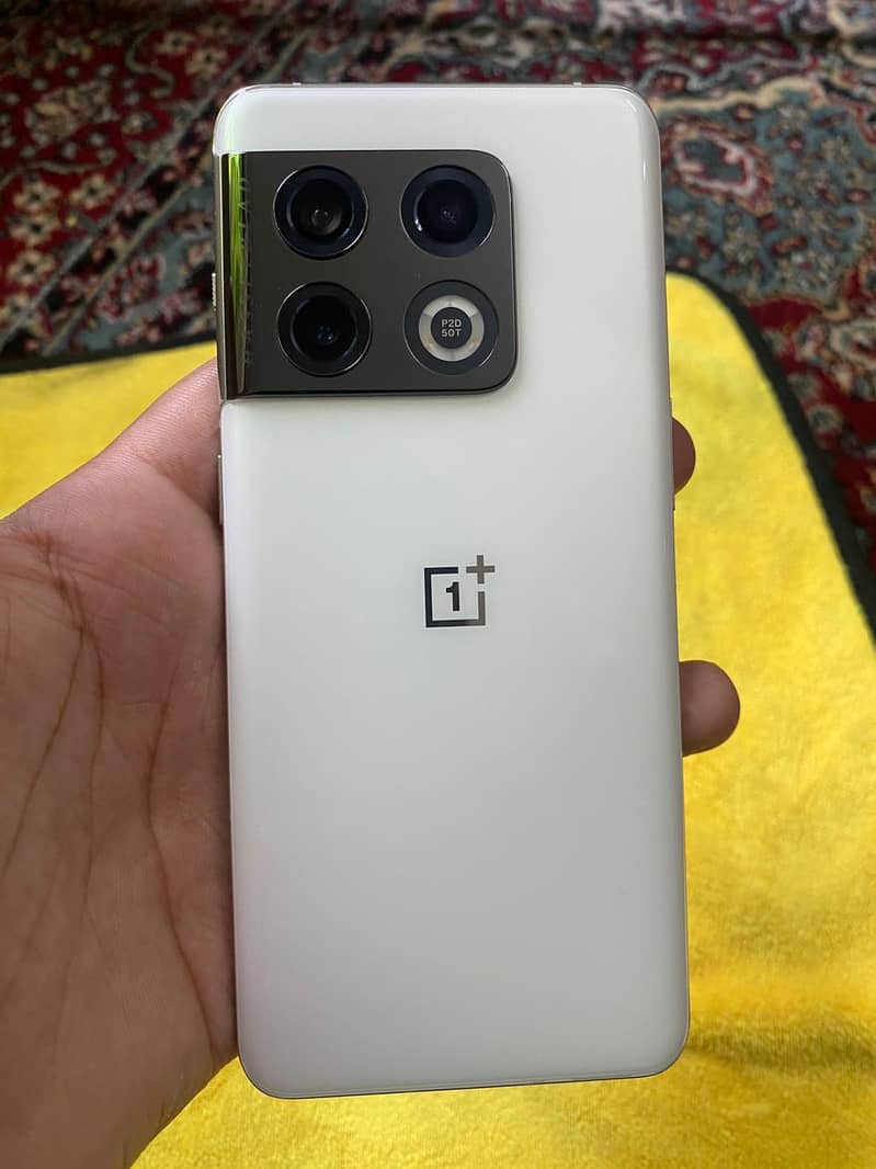 One Plus 10 Pro 0