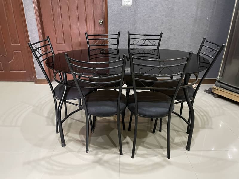 6 seater dining table 0
