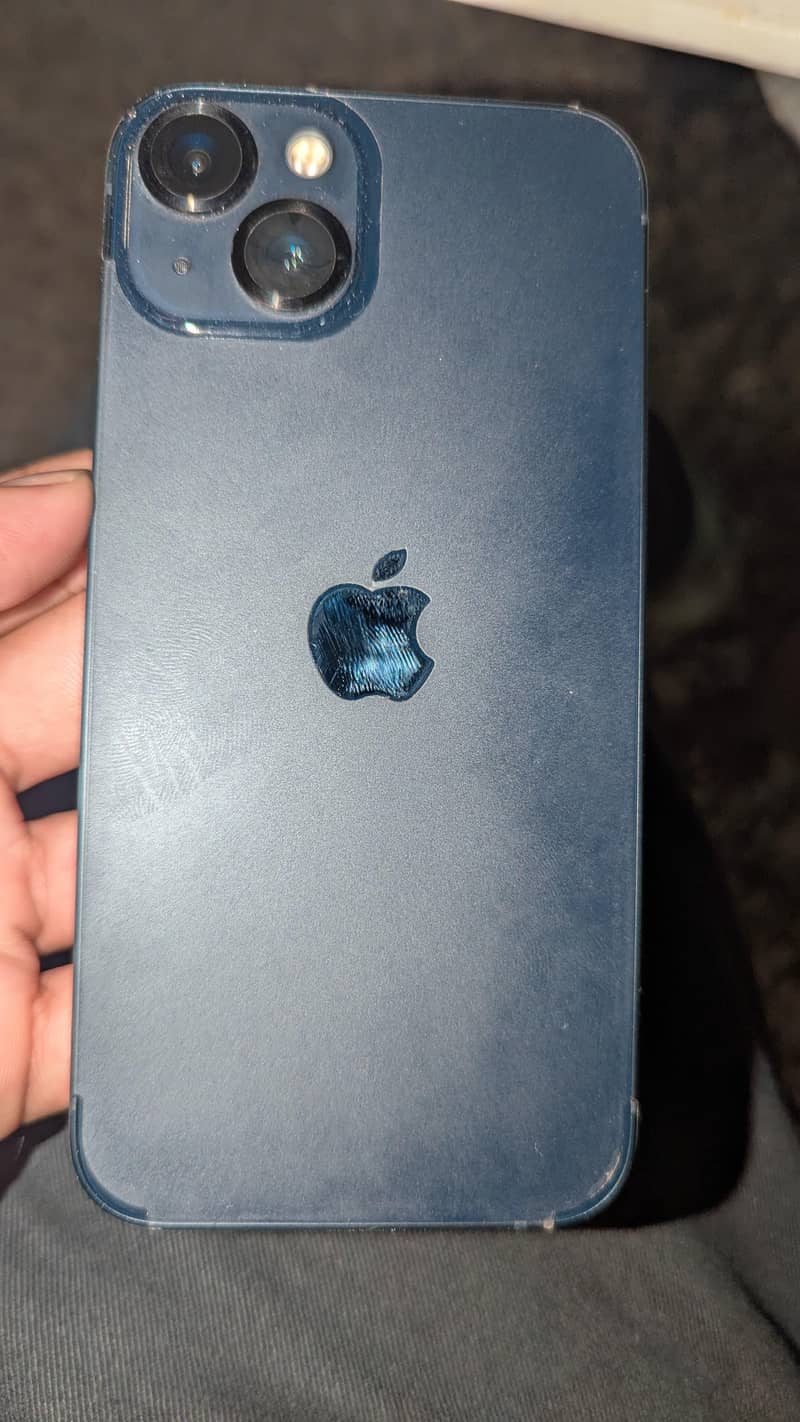 Apple iPhone 13 0