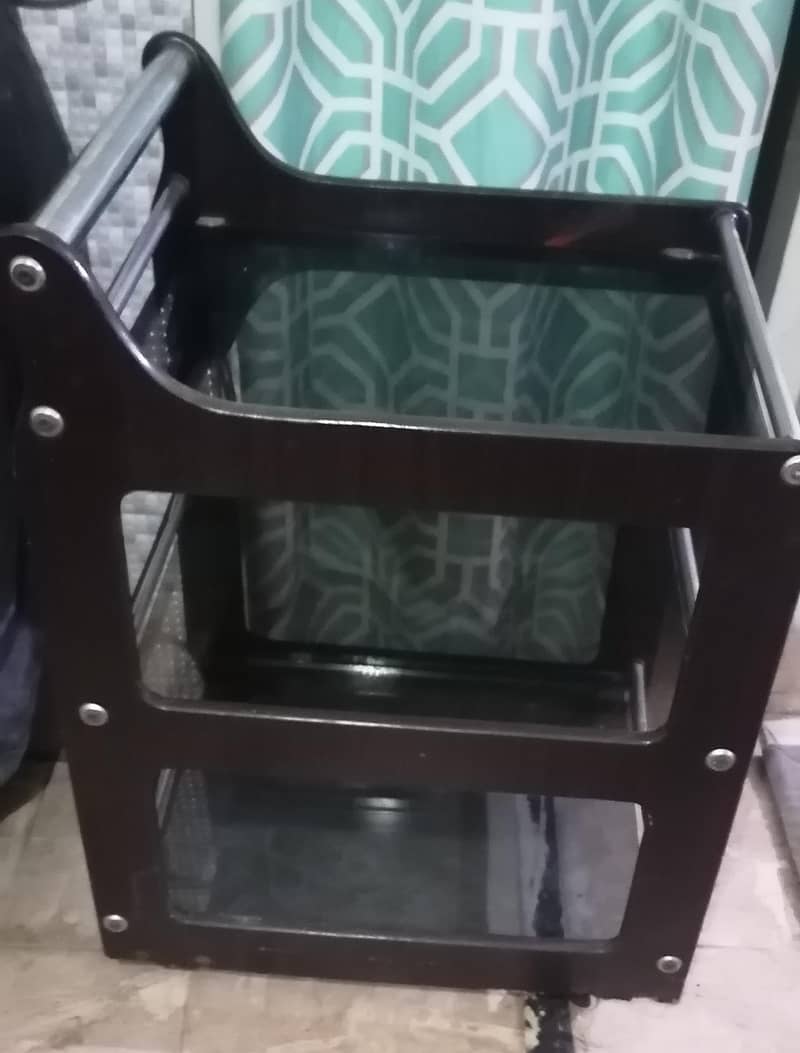 Tea trolley 0