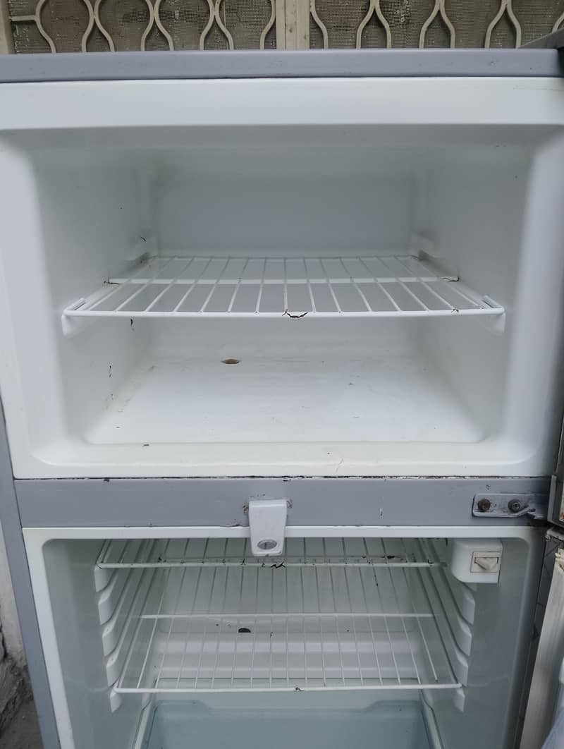 small size fridge 2