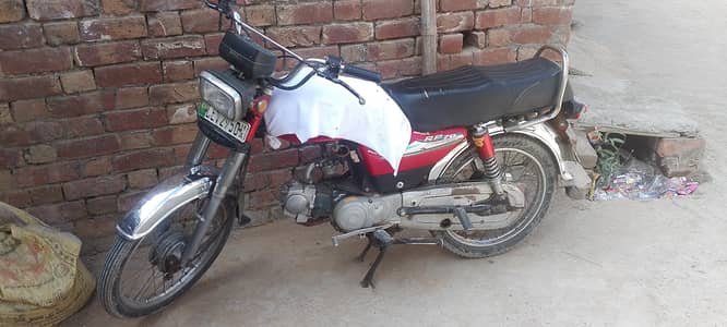 Road prince bike for sale ha engine 100% ok ha