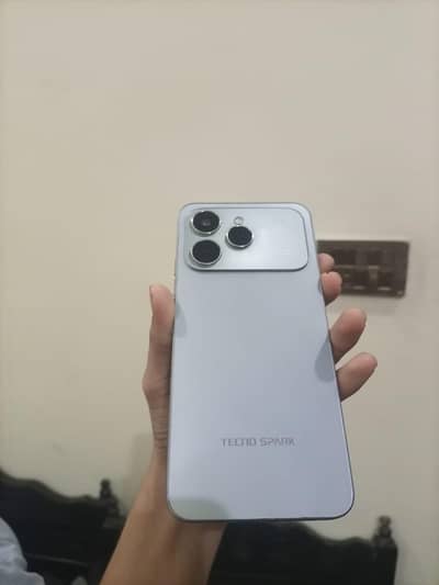 Tecno spark 40 mobile