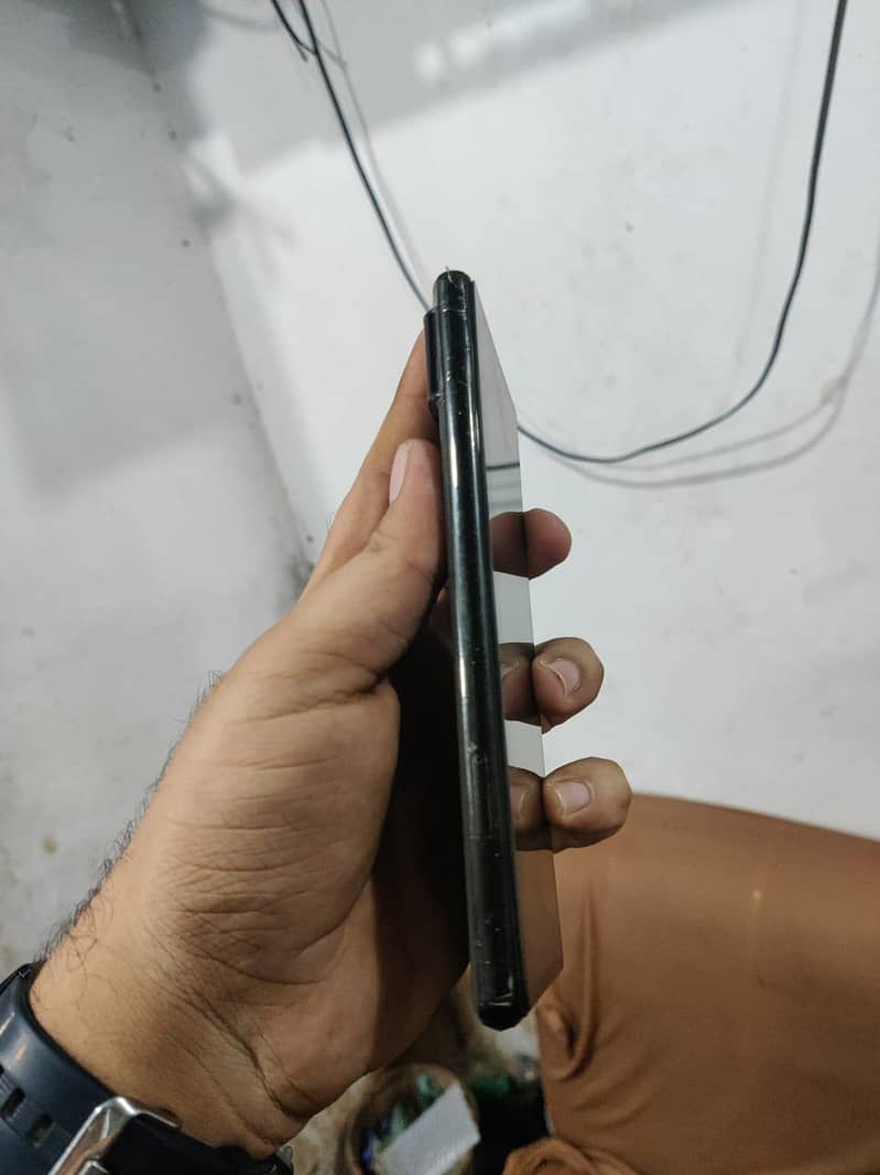 Google Pixel 6 4