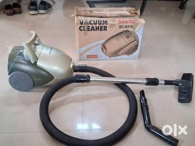 sanyo 1400 watt vacuum cleaner