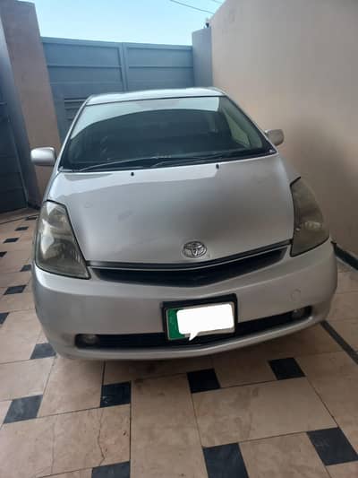Family used Toyota Prius