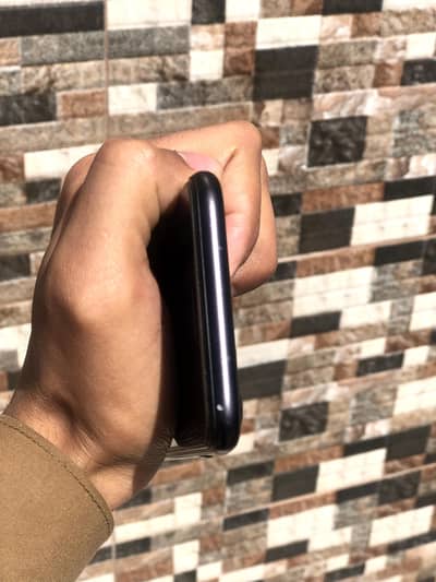 Apple iPhone 7