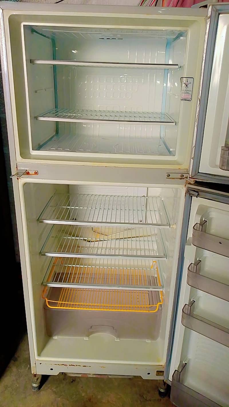 Refrigerator 1