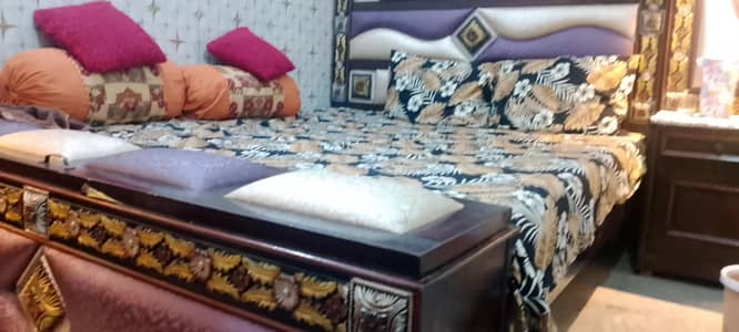 bridal bed set two side tables 8 month use only