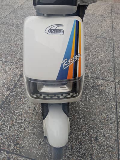 united scooty