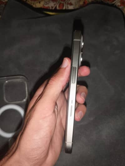 Apple iPhone 15 Pro