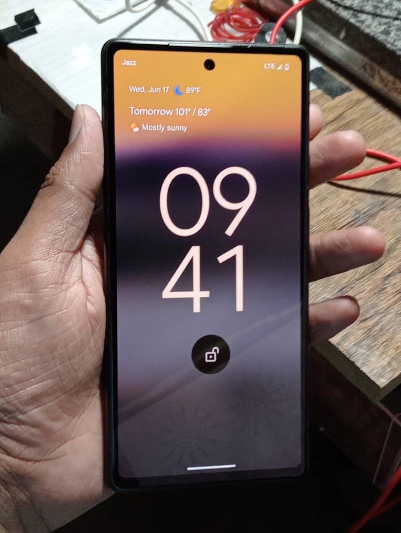 Google Pixel 6a 5