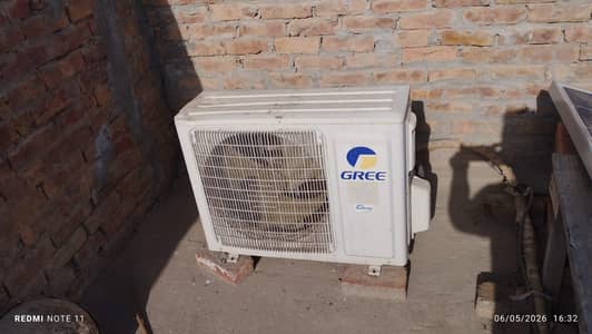 like new geniune condition