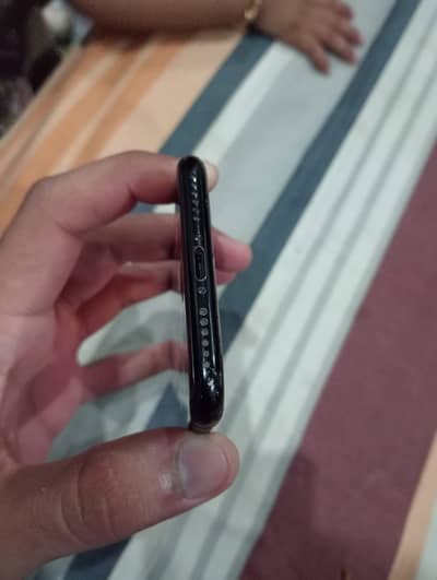 Apple iPhone 7