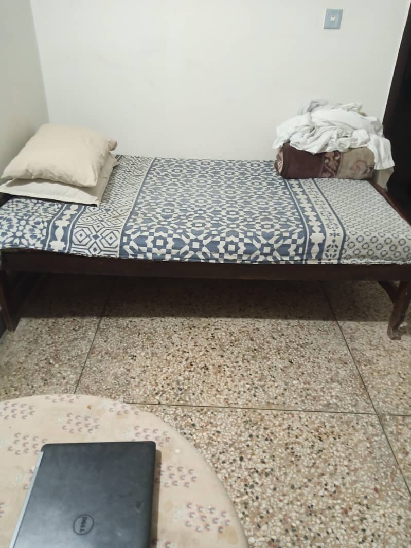 2 single beds 1