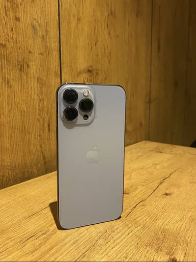 Apple iPhone 13 Pro Max (1 TB)